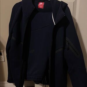 Nike Men's Navy Performance Jacket & Pants set